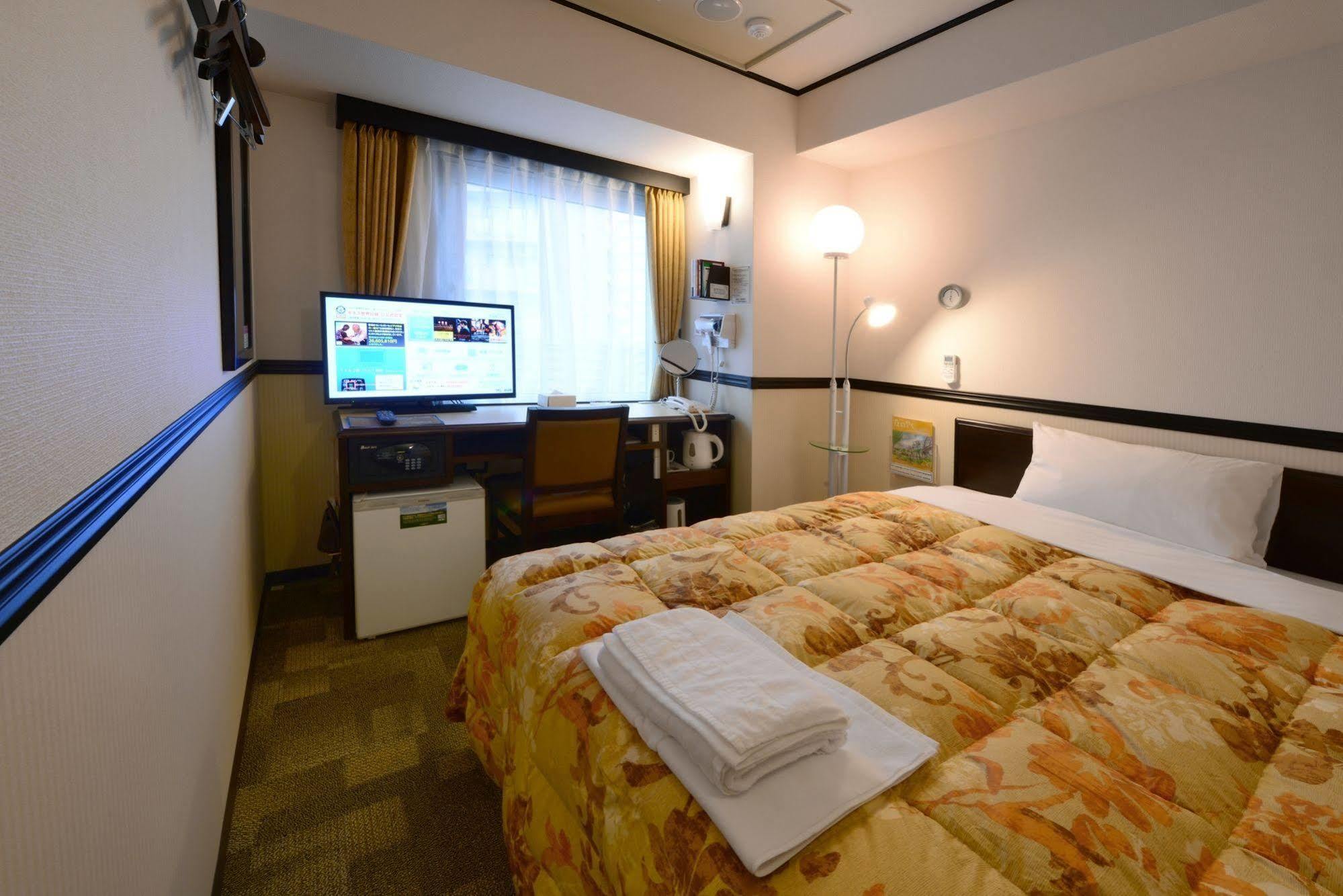Toyoko Inn Tokyo Akigawa-Eki Kita-Guchi Akiruno Exteriér fotografie